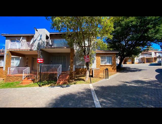 2 BEDROOM APARTMENT FOR SALE IN GROBLERPARK